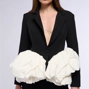 Peplum blazer ( brand new)